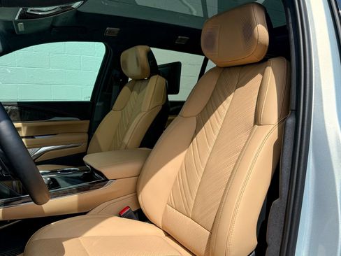 New 2025 Cadillac Escalade IQ Sport 2 AWD/4WD image 15