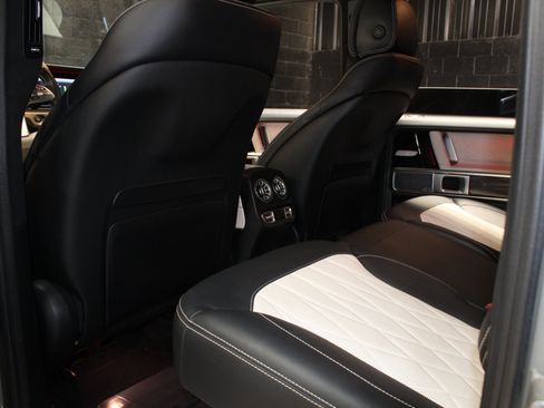 Used 2021 Mercedes-Benz G 550 image 38