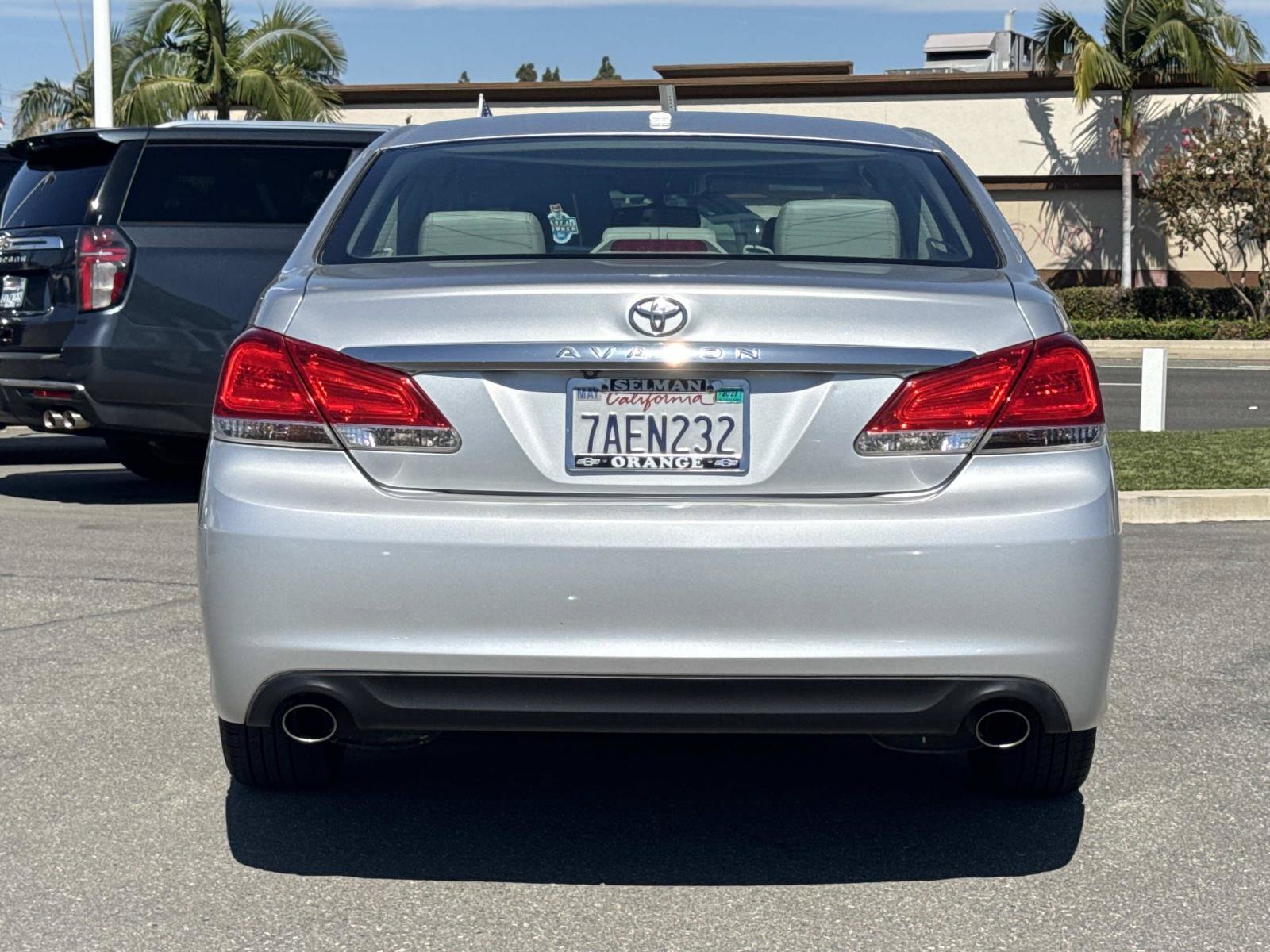 Used 2012 Toyota Avalon FWD image 6