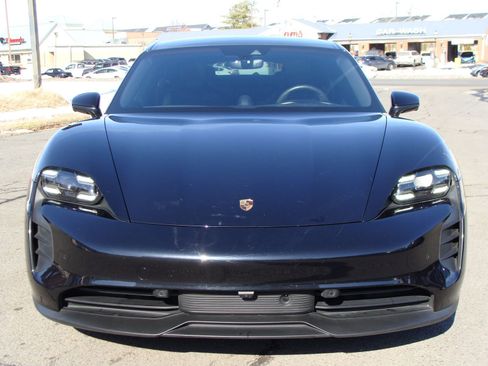 Used 2020 Porsche Taycan 4S image 2