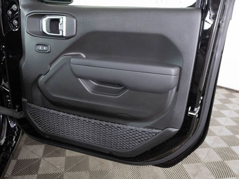 New 2026 Jeep Wrangler Sport S image 29