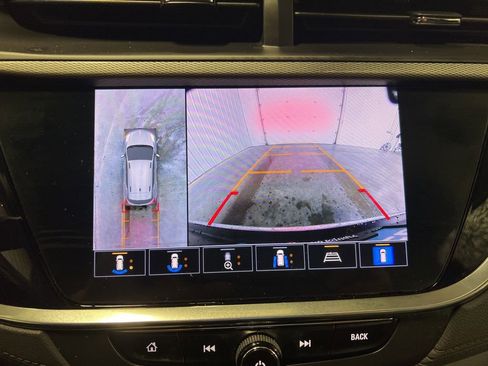 Used 2023 Buick Encore GX Essence w/ Advanced Technology Package image 17