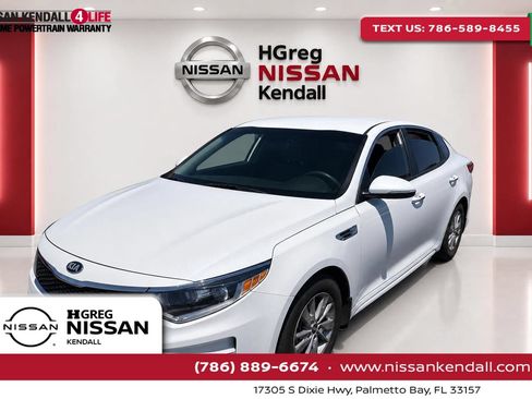 Used 2018 Kia Optima LX FWD image 1