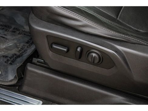 Used 2019 GMC Sierra 1500 SLT w/ SLT Premium Plus Package image 19