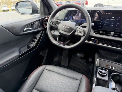 Used 2026 Chevrolet Equinox RS w/ LPO, Floor Liner Package image 14