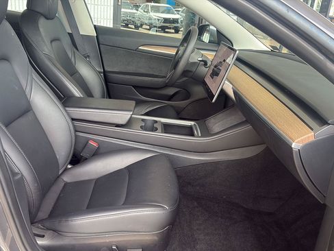 Used 2023 Tesla Model 3 Standard Range RWD image 17