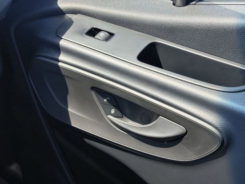 New 2025 Mercedes-Benz Sprinter 2500 image 24