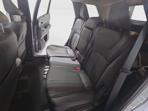 Used 2025 INFINITI QX60 Sensory AWD/4WD image 18