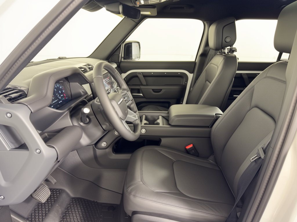 New 2026 Land Rover Defender 110 S AWD/4WD image 5