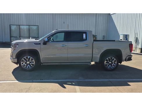 New 2026 GMC Sierra 1500 Denali image 5