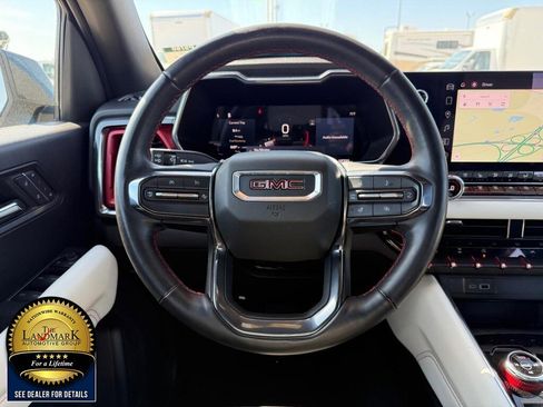 Used 2024 GMC Canyon AT4X AWD/4WD image 18