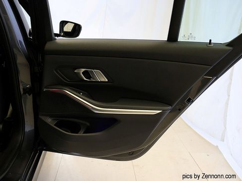 Certified 2022 BMW 330i xDrive Sedan w/ Premium Package 2 image 30