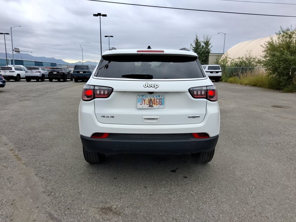 Certified 2024 Jeep Compass Latitude AWD/4WD image 7