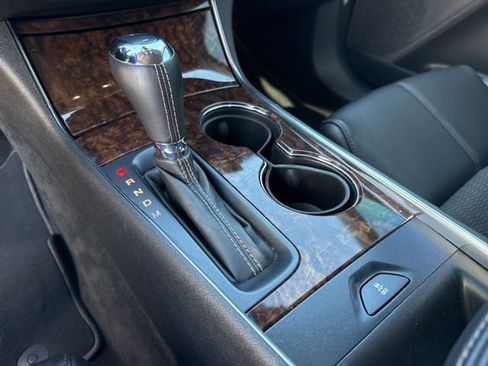 Used 2015 Chevrolet Impala LT w/ Convenience Package image 10