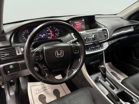 Used 2015 Honda Accord Sport image 14