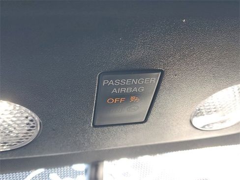 Used 2019 Ford Mustang Shelby GT350 w/ Technology Package image 26