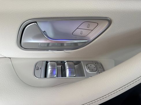 New 2026 Mercedes-Benz GLS 450 GLS 450 image 23