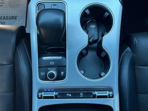 Used 2018 Kia Stinger GT2 RWD image 15