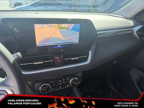 Used 2024 Chevrolet TrailBlazer LT w/ Convenience Package AWD/4WD image 24