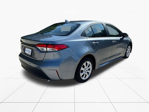 Used 2024 Toyota Corolla LE FWD image 8