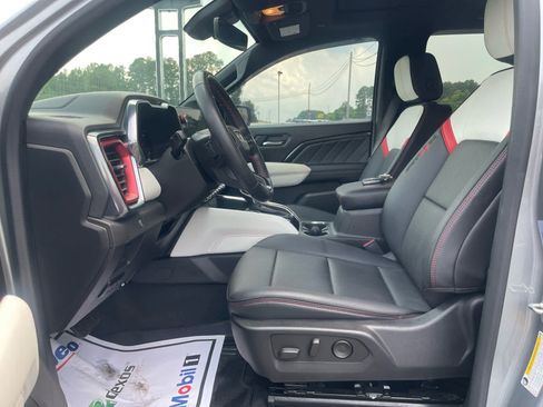 Used 2023 GMC Canyon AT4X AWD/4WD image 13