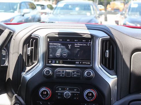 Used 2021 Chevrolet Silverado 1500 LT Trail Boss w/ Bed Protection Package AWD/4WD image 19