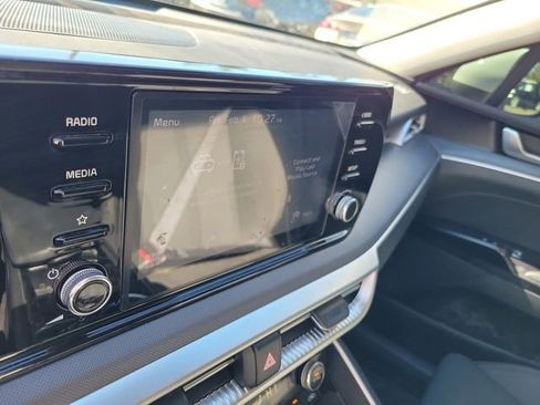 Used 2024 Kia K5 LXS image 19