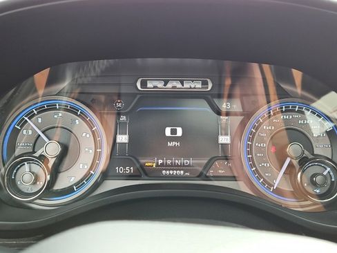 Used 2019 RAM 1500 Limited image 41