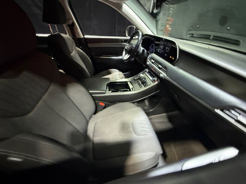 Used 2022 Hyundai Palisade SEL w/ Convenience Package FWD image 19