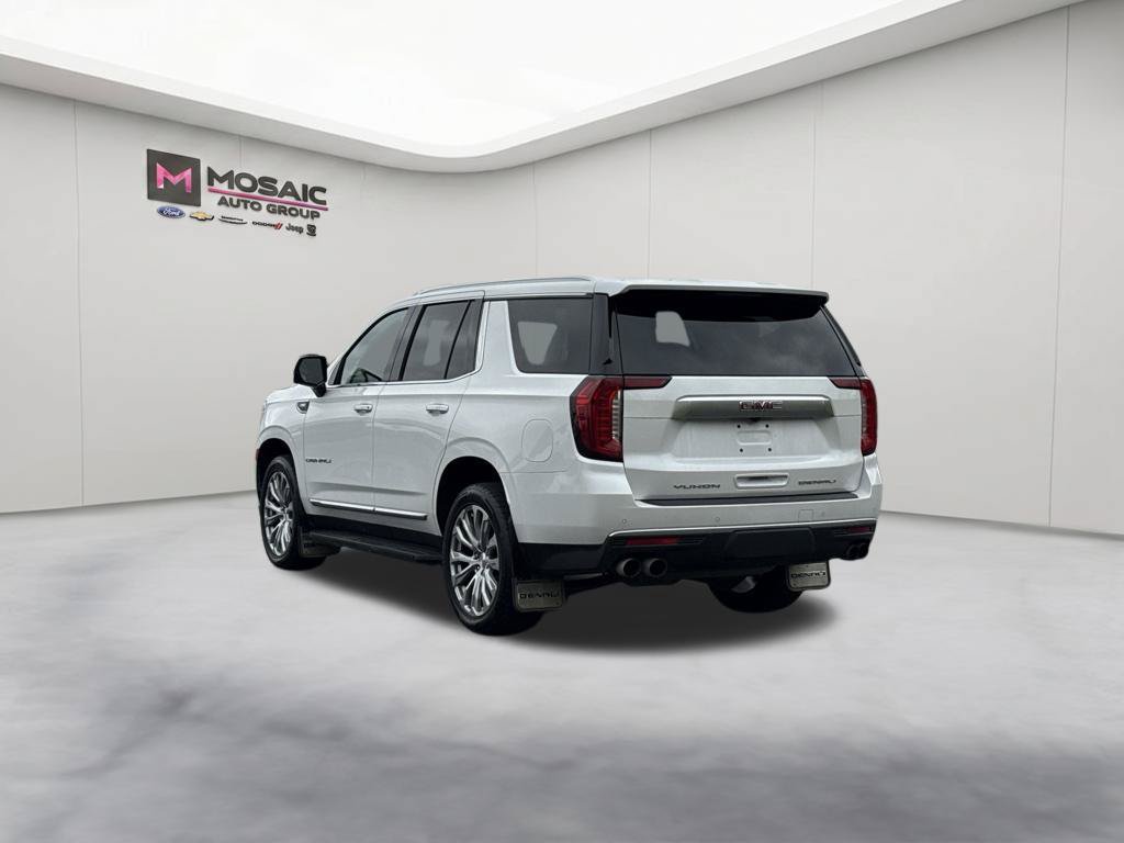 Used 2023 GMC Yukon Denali AWD/4WD image 7
