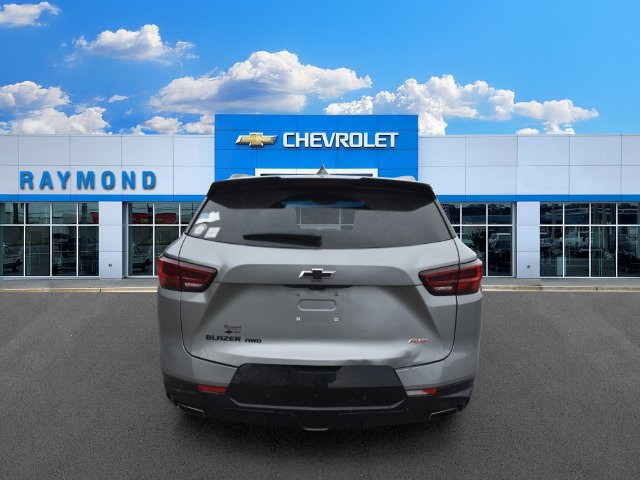 Used 2024 Chevrolet Blazer RS w/ Driver Confidence II Package AWD/4WD image 4