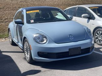 Used 2014 Volkswagen Beetle 2.5 image 1
