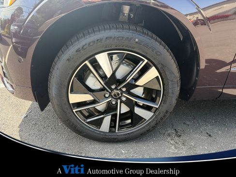 Used 2026 Volvo XC60 B5 Plus w/ Protection Package Premier image 10