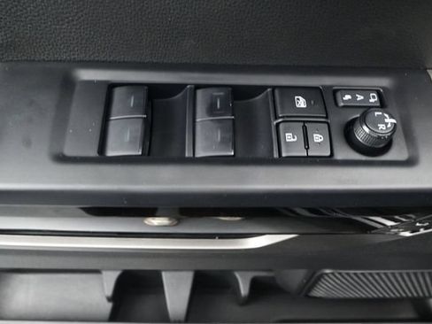 Used 2024 Toyota Tundra Limited AWD/4WD image 13