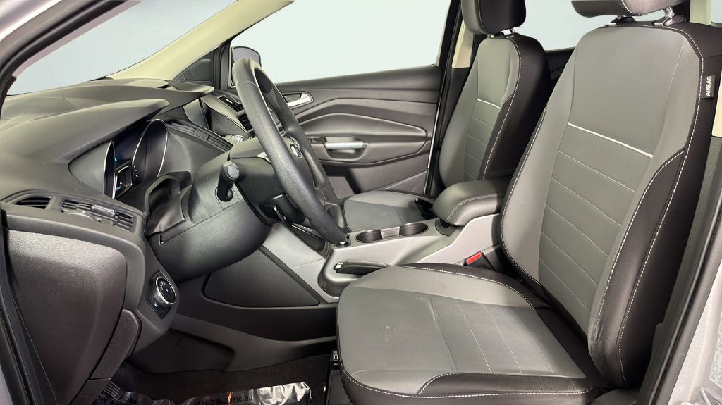 Used 2014 Ford Escape SE w/ Equipment Group 201A AWD/4WD image 14