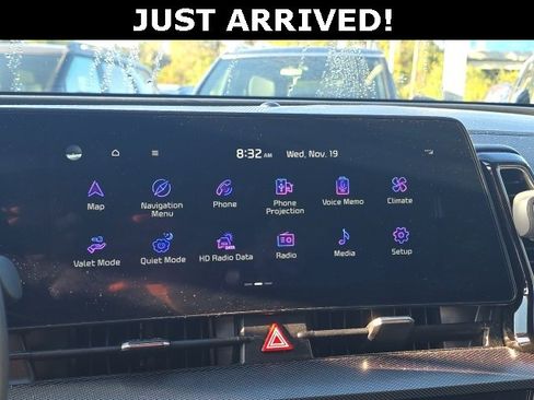 Used 2024 Kia Sportage SX image 22