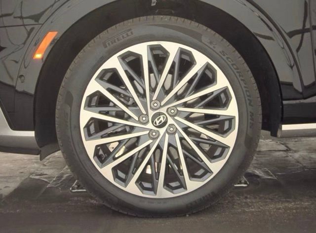 Used 2026 Hyundai Palisade Calligraphy AWD/4WD image 7