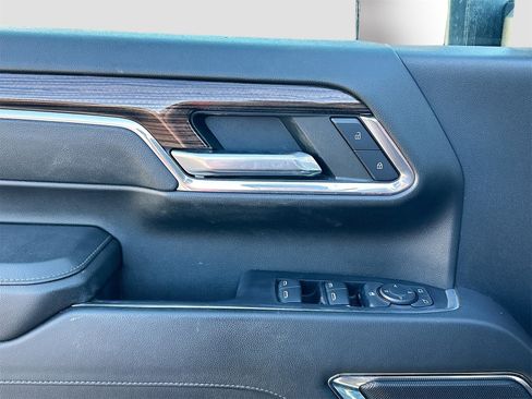 Used 2024 Chevrolet Silverado 2500 LT w/ Z71 Off-Road Package image 25