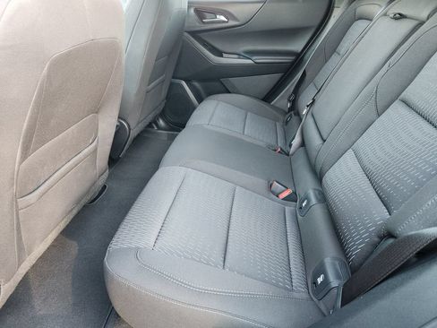Used 2026 Chevrolet Equinox LT AWD/4WD image 29