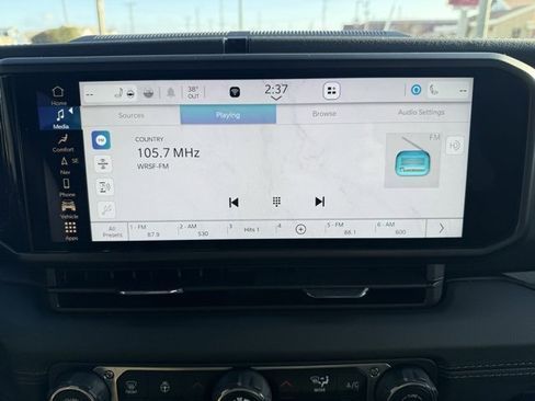 Used 2024 Jeep Wrangler High Altitude image 22