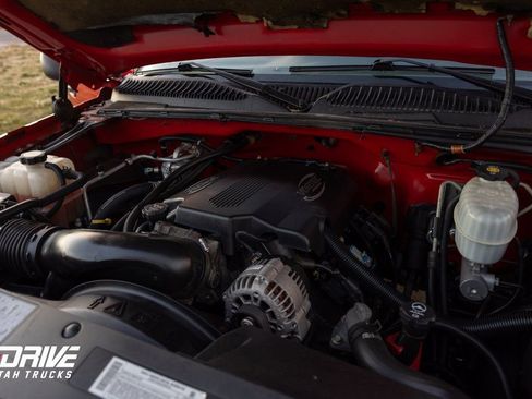 Used 2004 Chevrolet Silverado 2500 LS w/ Skid Plate Package image 25