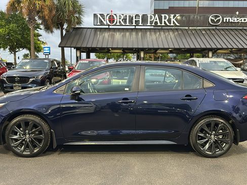 Used 2024 Toyota Corolla SE image 5