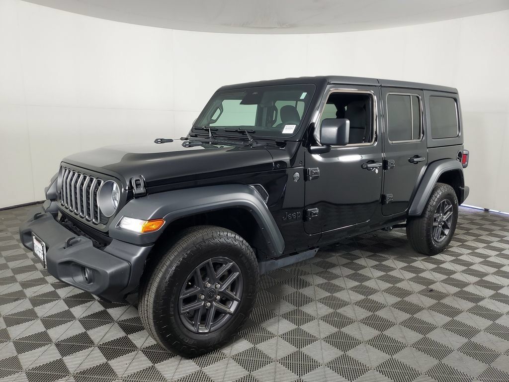 Used 2026 Jeep Wrangler Unlimited Sport AWD/4WD image 8