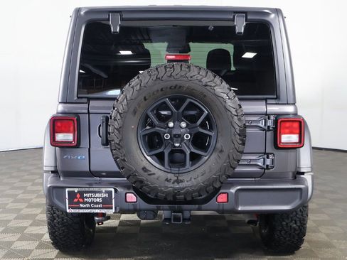 Used 2025 Jeep Wrangler Unlimited Sport S 4xe AWD/4WD image 10