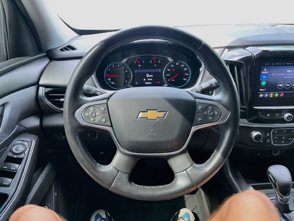 Used 2021 Chevrolet Traverse LT FWD image 11