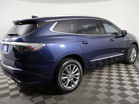 Used 2023 Buick Enclave Avenir AWD/4WD image 16