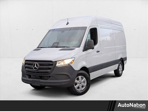 New 2025 Mercedes-Benz Sprinter 2500 image 1