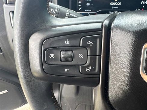 Used 2023 GMC Yukon XL AT4 w/ AT4 Premium Plus Package image 29