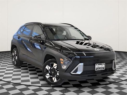 Used 2025 Hyundai Kona SEL image 1