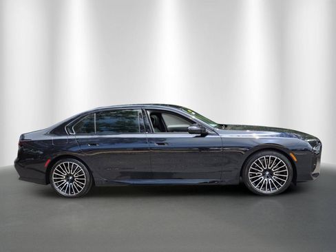 New 2026 BMW 740i xDrive w/ Executive Package AWD/4WD image 8